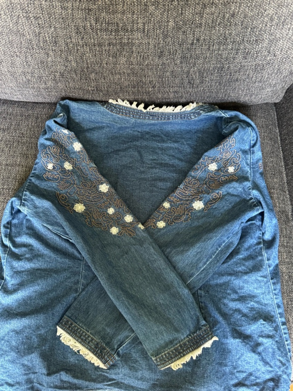 Embroidered Denim Fringe Open-Front Wrangler Blazer - Picture 4 of 4